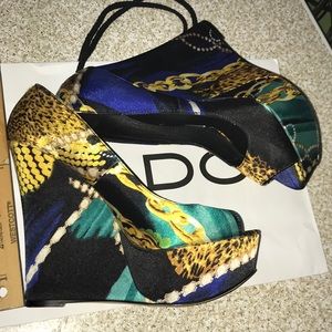 Aldo wedged heels and matching clutch